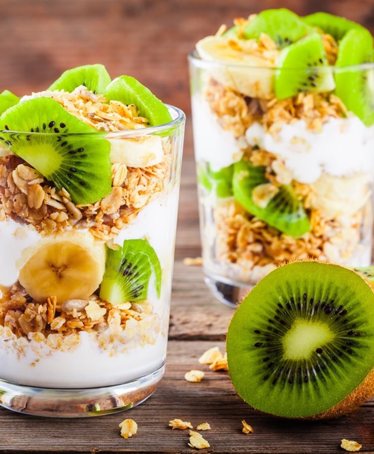Granola Yogurt Trifle