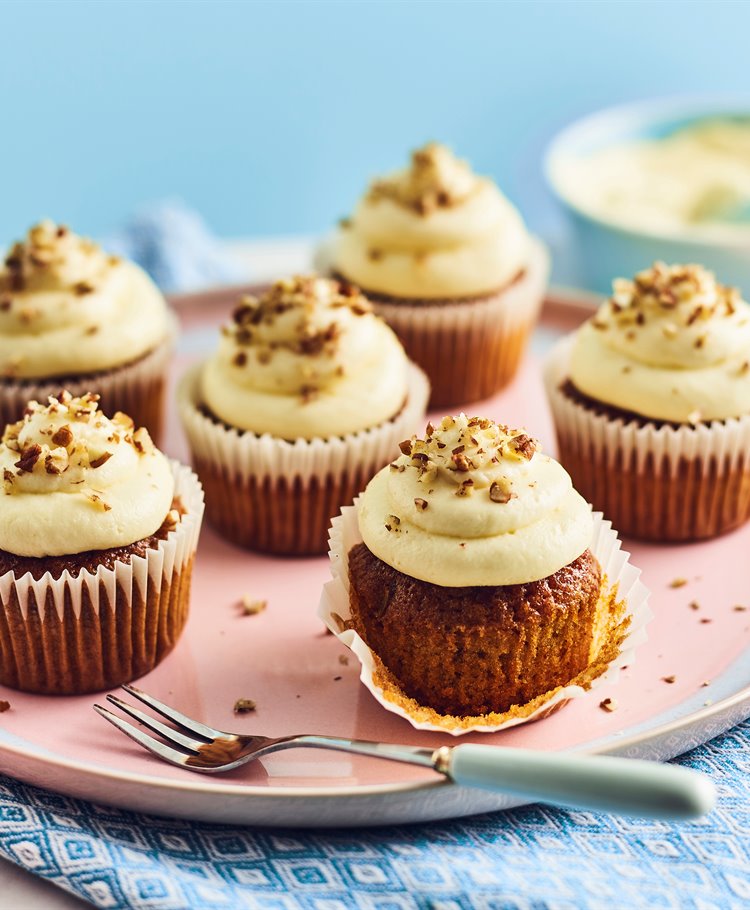 Carrot Cake Cupcakes Recipe Dr. Oetker
