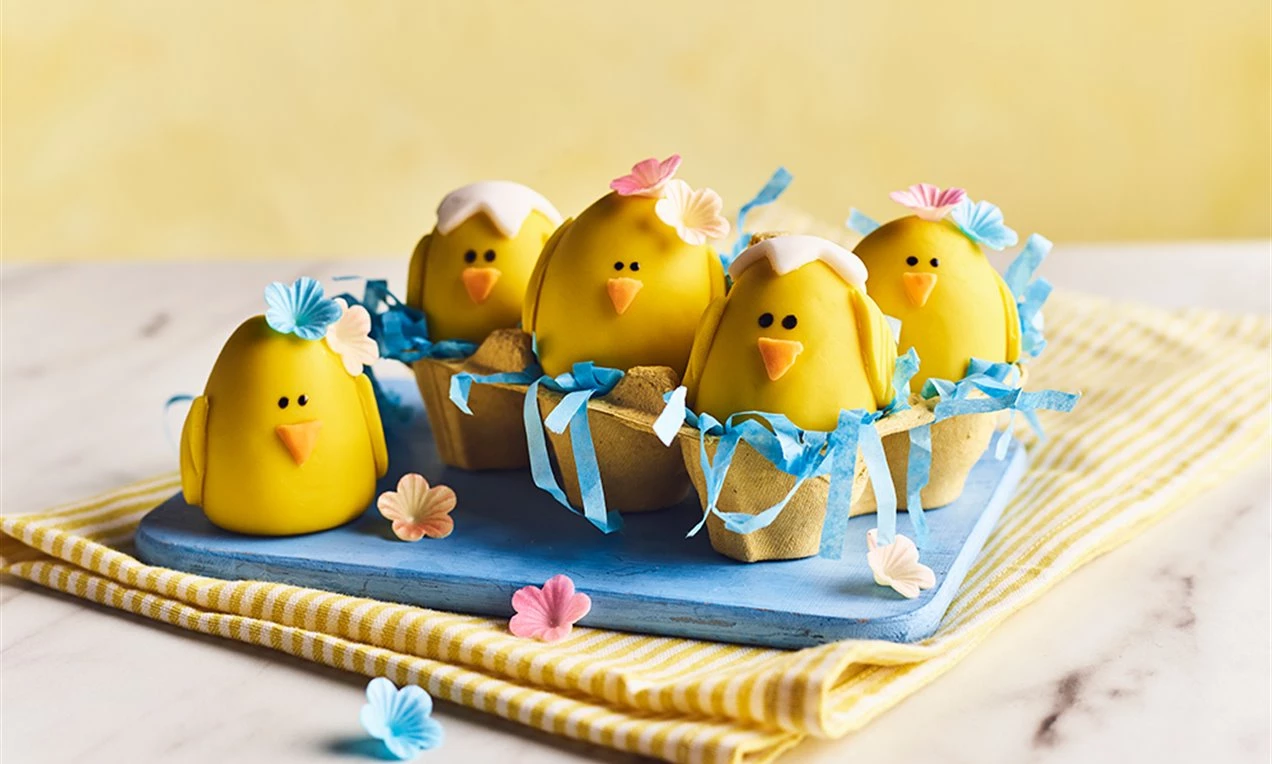 Easter Chick Cake Pops