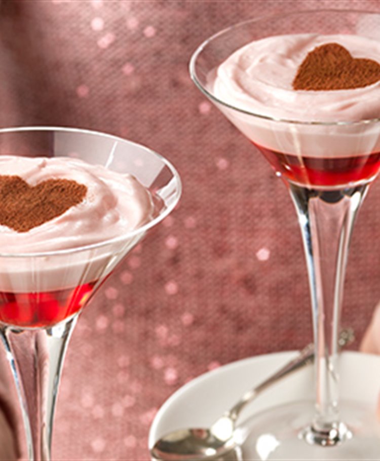 Copa de fresa y yogurt de San Valentín