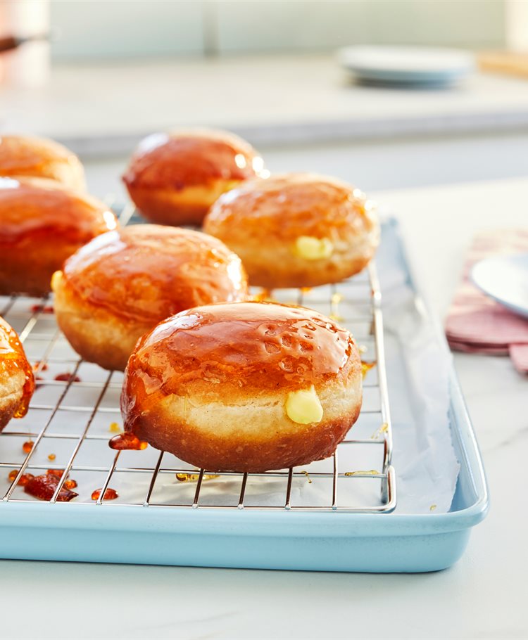 Creme Brulee Doughnuts Recipe Dr. Oetker