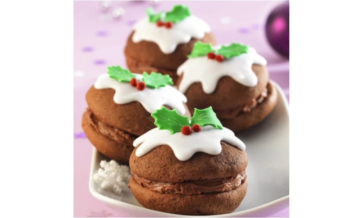 Christmas Pudding Whoopie Pies