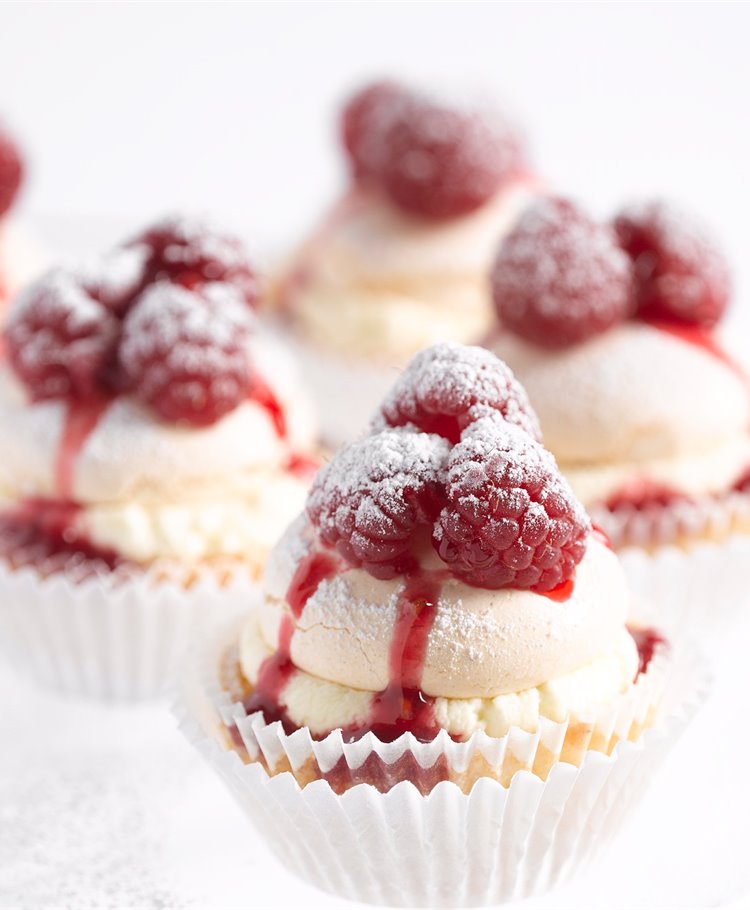 Frambozen Pavlova Cupcakes