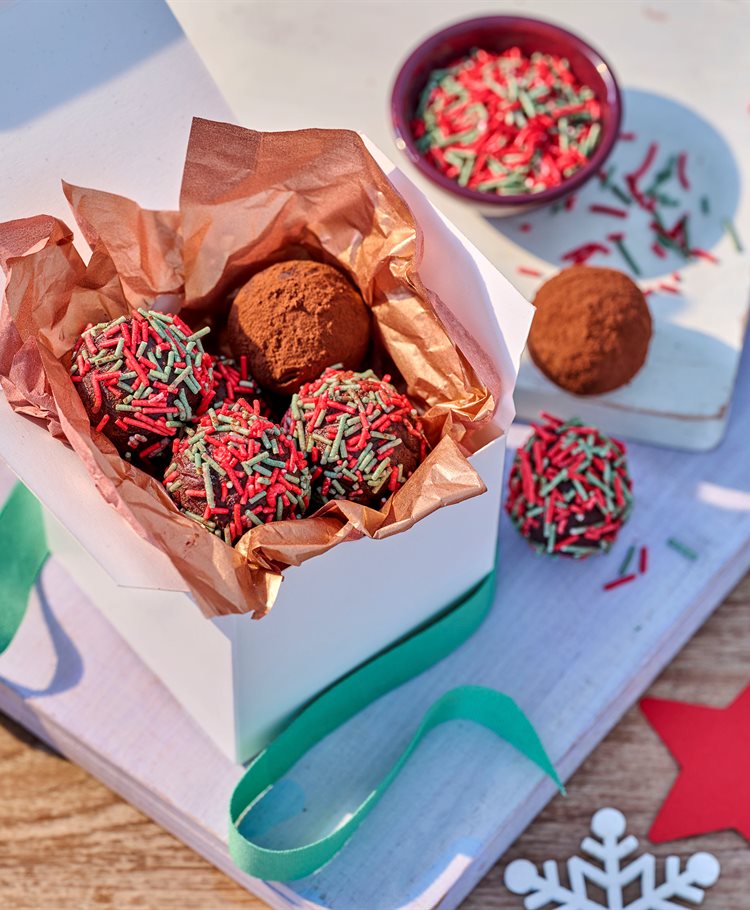 Christmas Chocolate Truffles Recipe Dr. Oetker