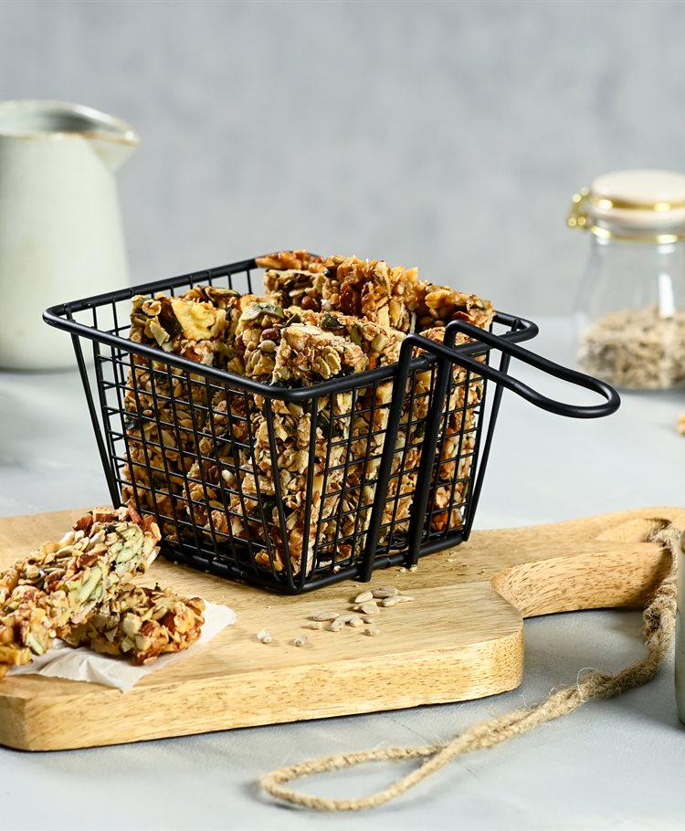 Healthy Breakfast Walnut and Seed Bars