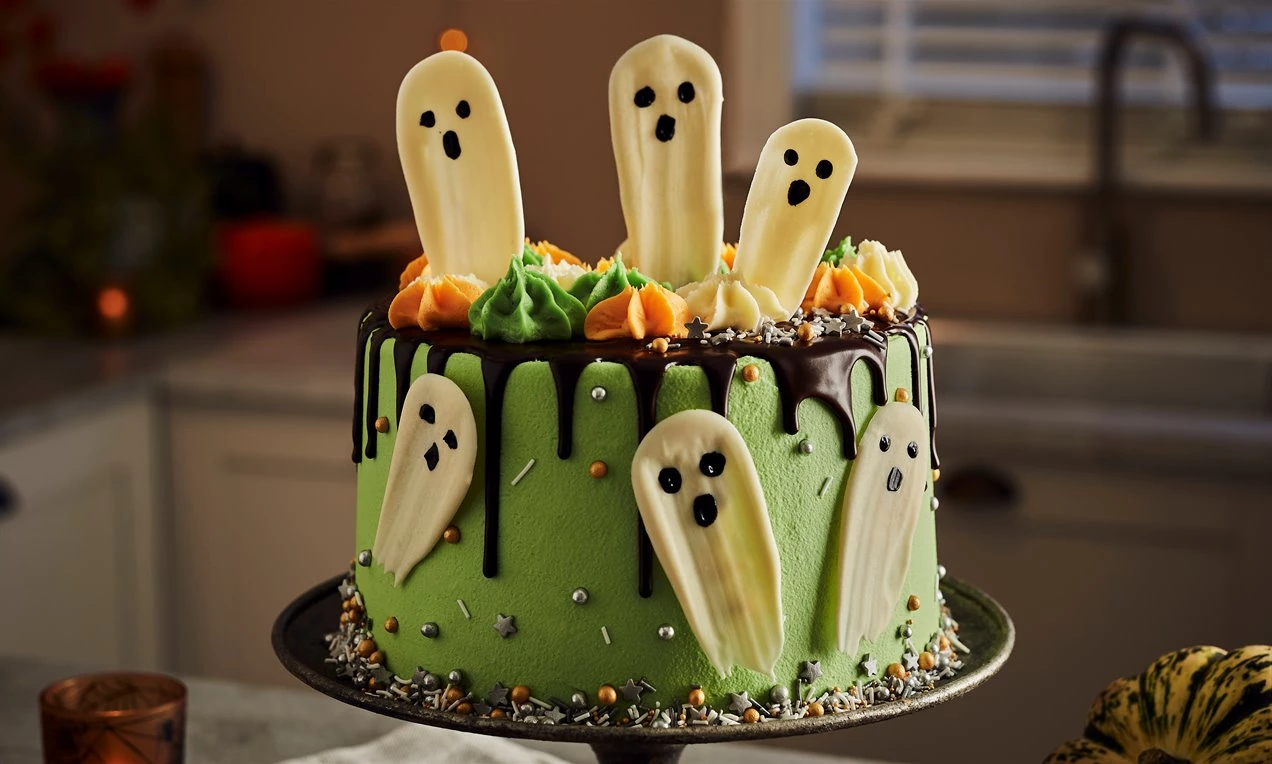 Halloween Chocolate Orange Ghost Cake
