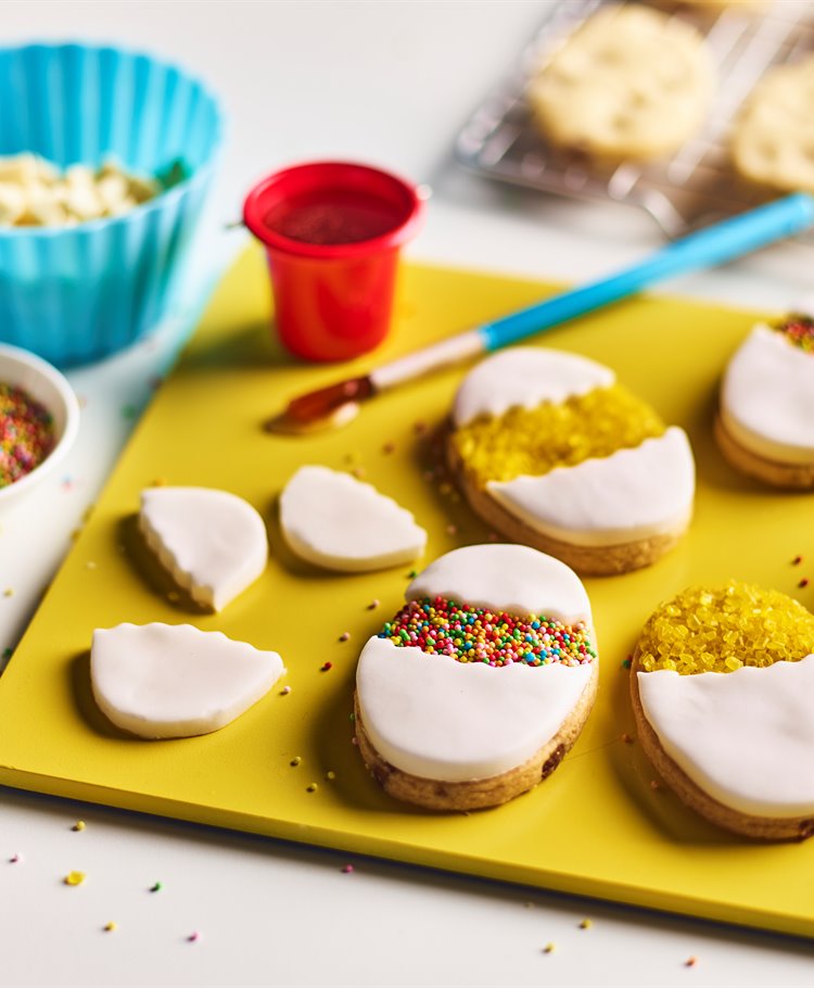 Lemon and White Chocolate Easter Egg Biscuits