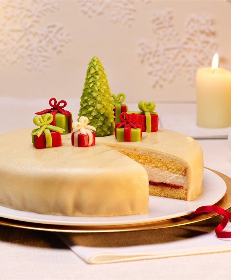 Dekortips: Kake dekorert for jul