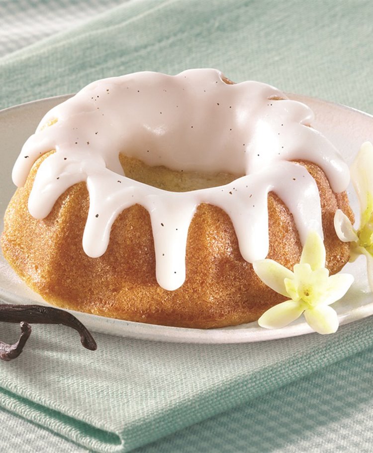 Mini Vanilla Bundt Cakes Recipe Dr Oetker