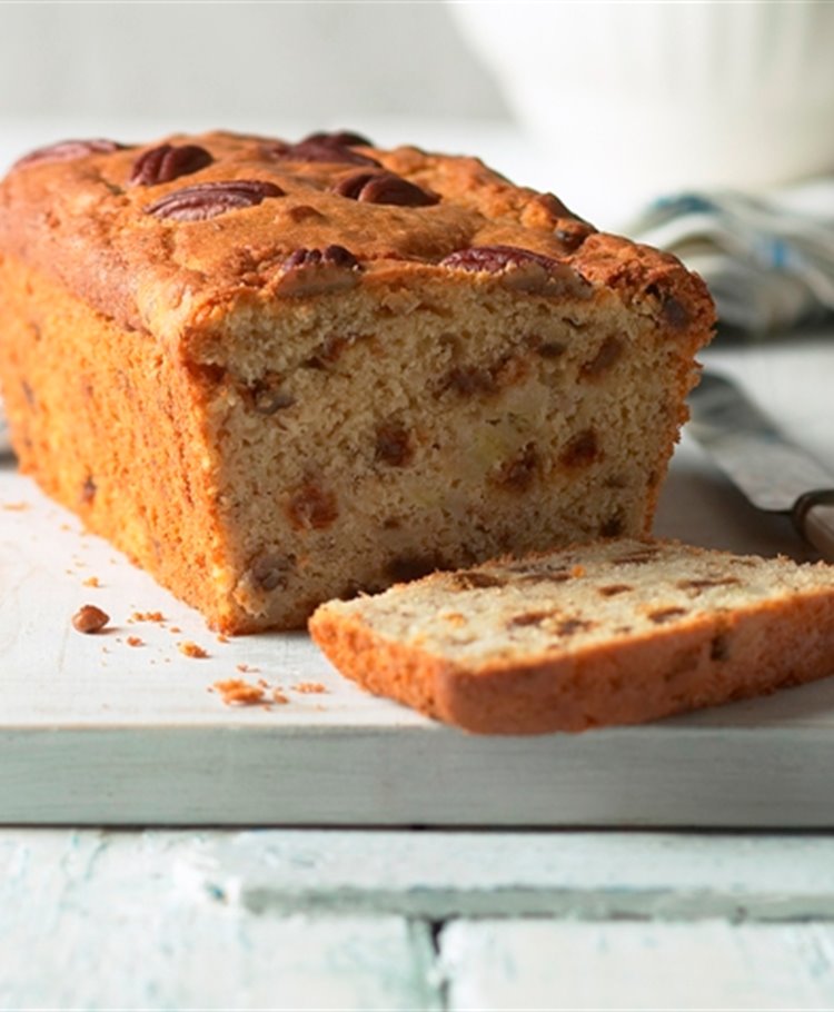 Banana and Date Loaf Recipe | Dr. Oetker