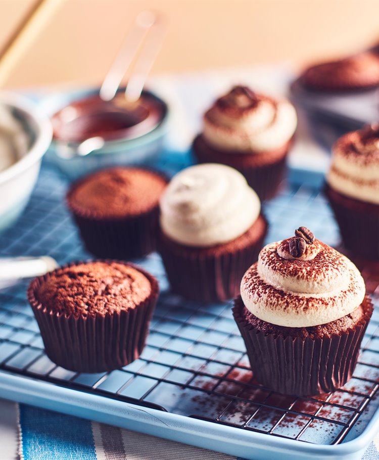 Espresso Martini Cupcakes Recipe Dr. Oetker