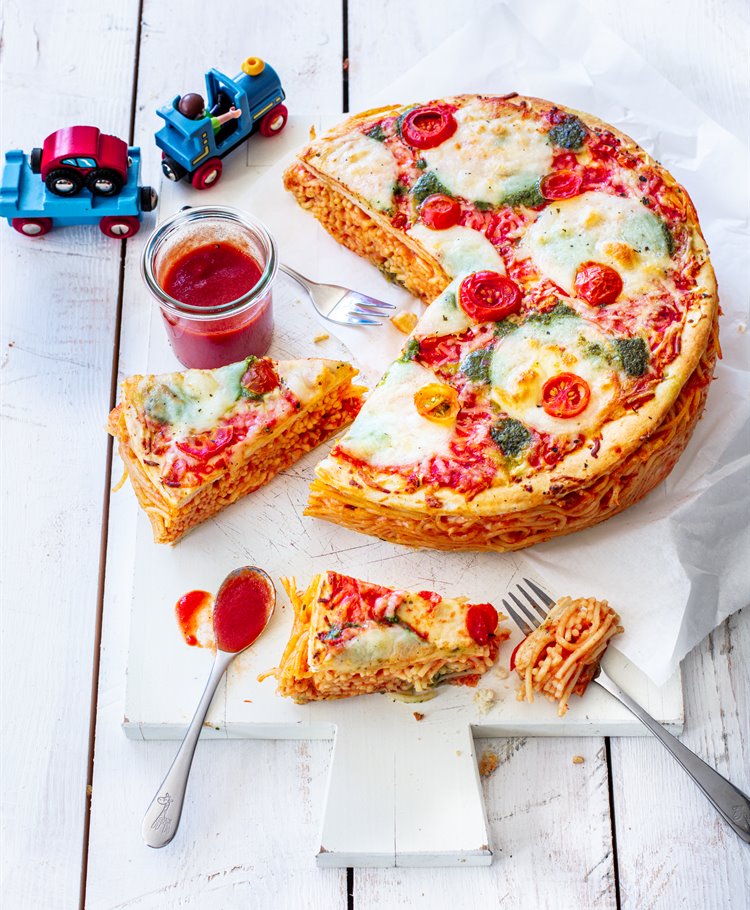 Pizza-Spaghetti cake