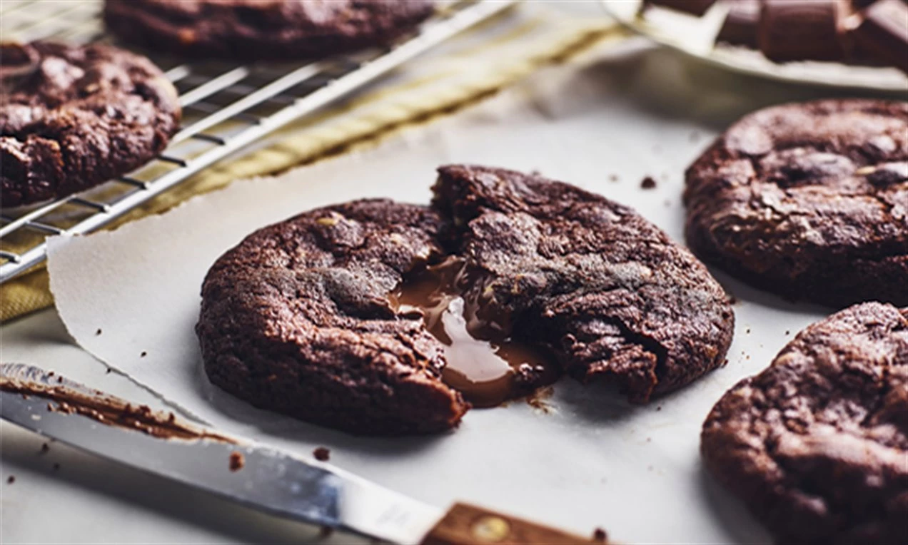 Triple Chocolate Filled Cookies
