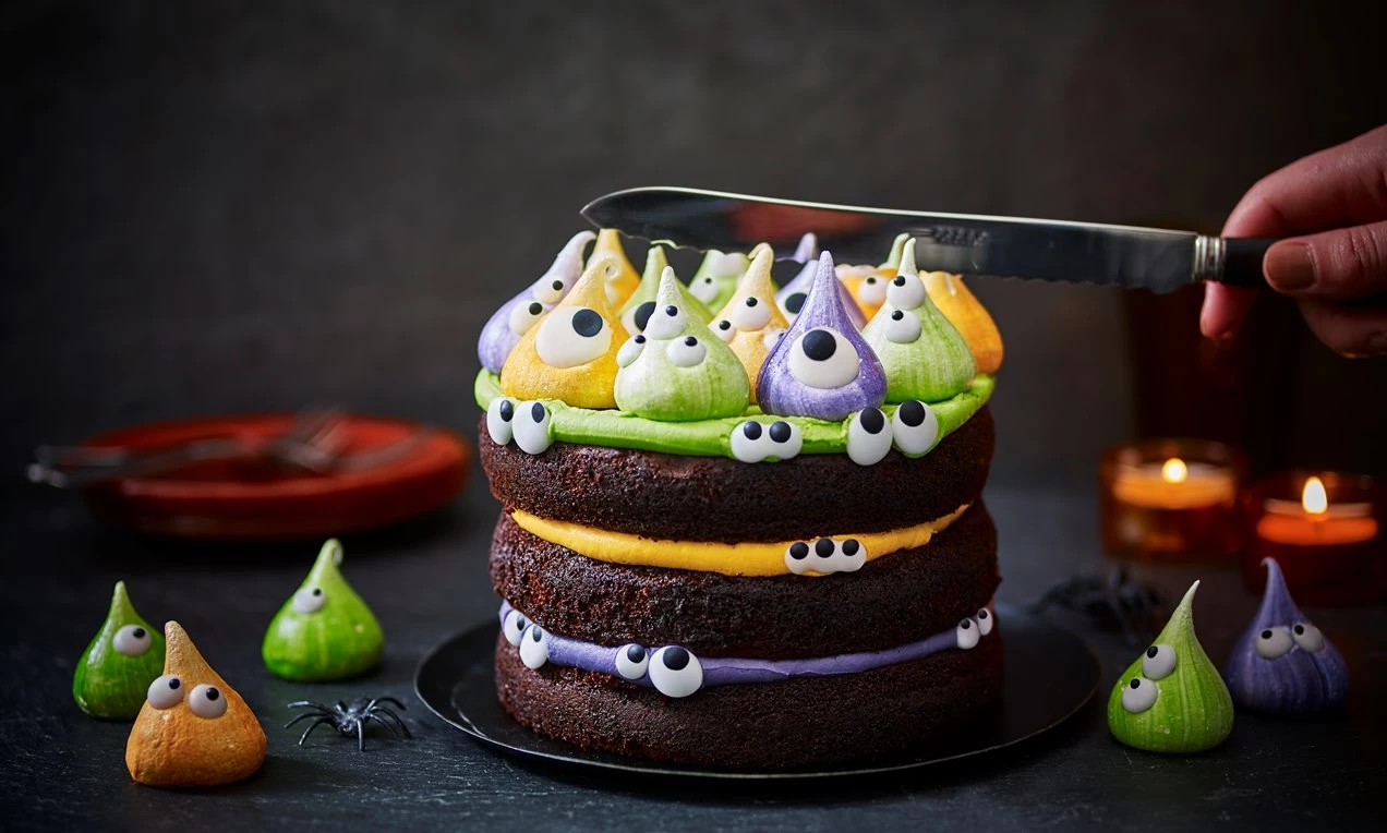 Halloween Monster Meringue Cake Recipe