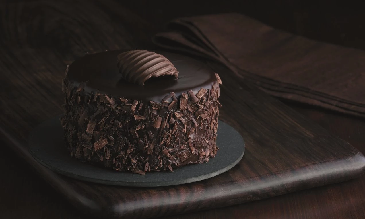 Mini Dark Chocolate and Hazelnut Cake